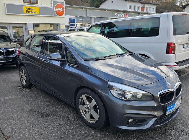 BMW 216i Active Tourer Advantage, NAVI,SHZ,PDC,Klima