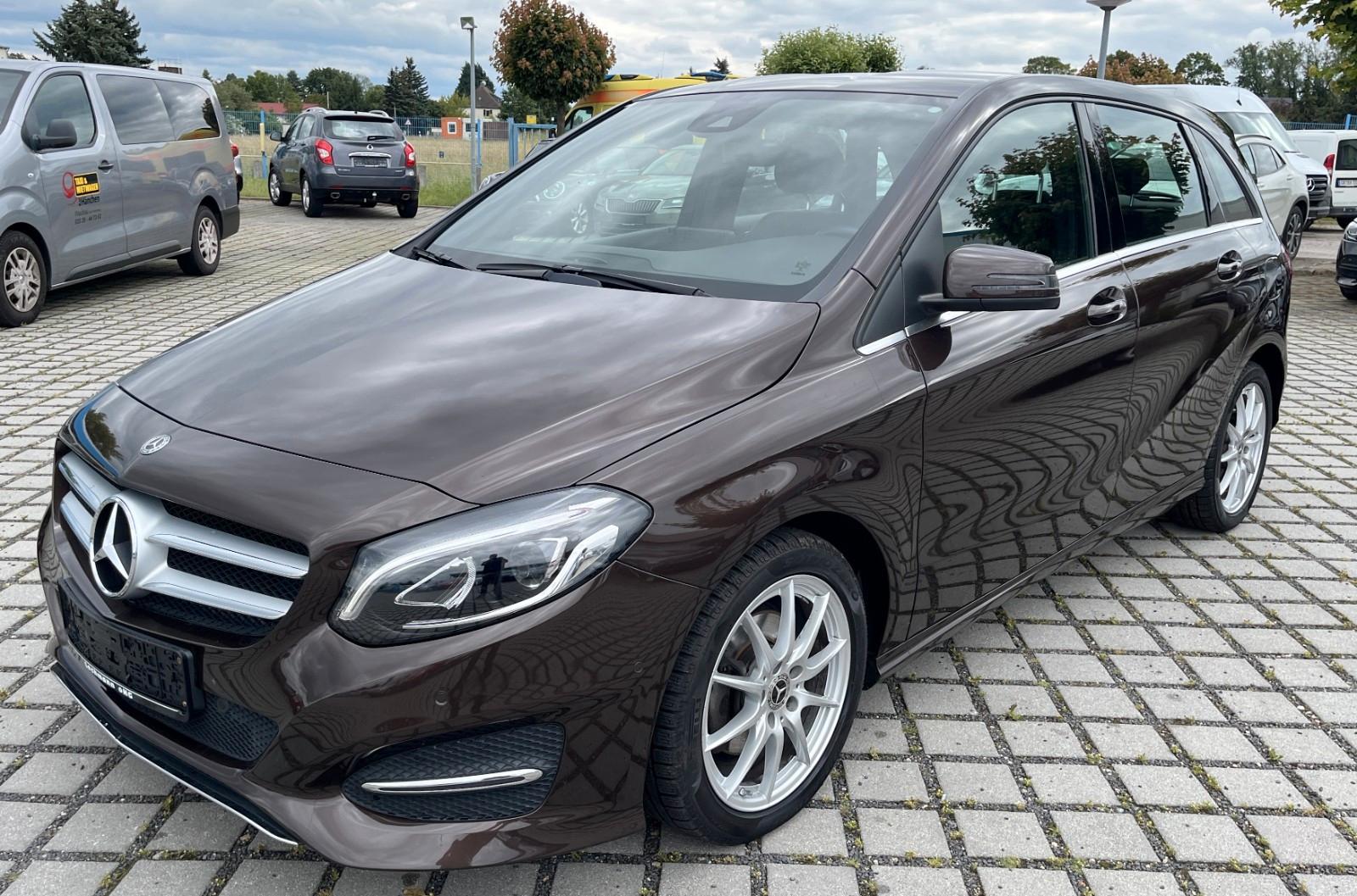 Mercedes-Benz B 200 "Urban Style Edition" LED|Park|RFK|Navi
