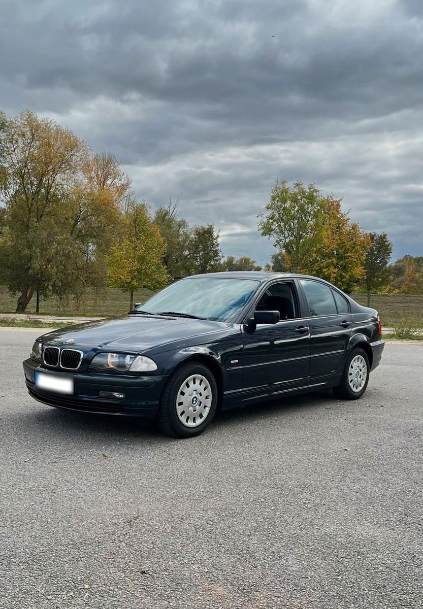 BMW 318