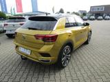 Volkswagen T-Roc Style 1.5 TSI 6-GANG AHK NAVI LED LM19 REA - Volkswagen T-Roc: Gelb