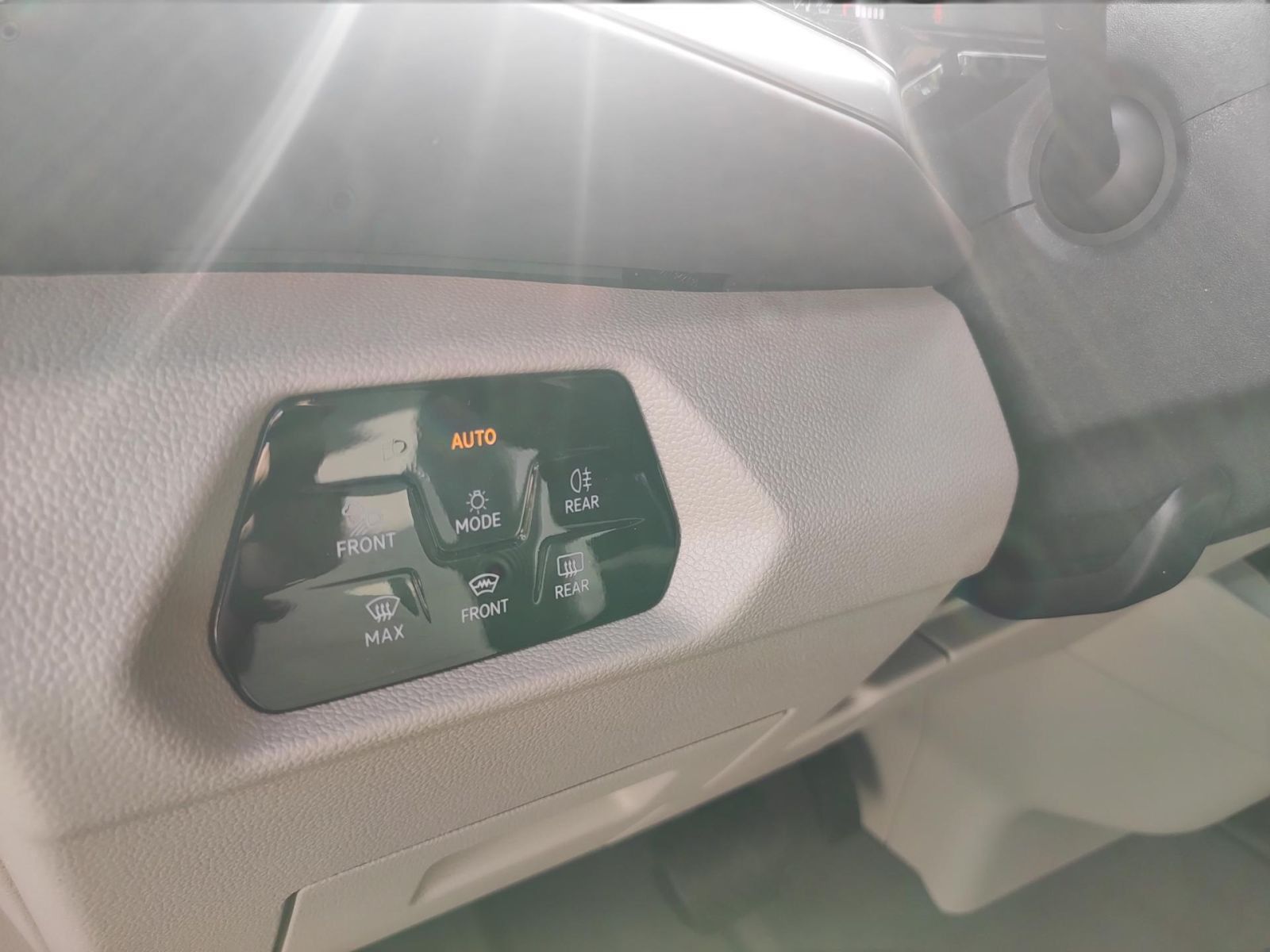 Volkswagen T7 Multivan - Bild 12