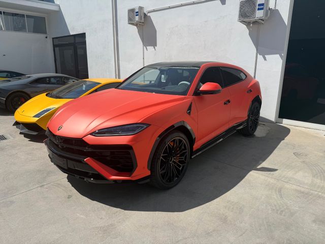 LAMBORGHINI Urus 4.0 V8 PHEV SE*Arancio Xanto Matt*STOCK* (Fahrzeug-Nummer 429945166)