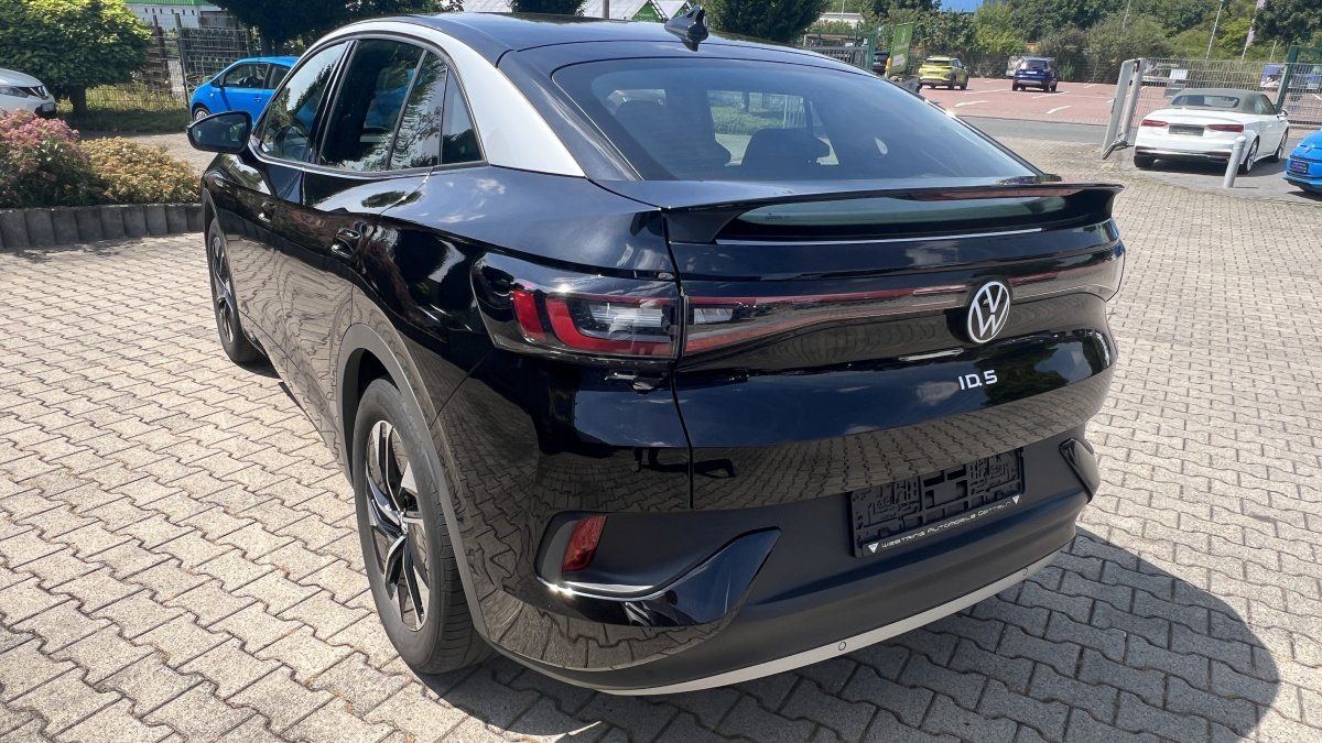 Volkswagen ID.5   Pro Performance 150 kW*SoH 93,6%*1.Hand imagem 3