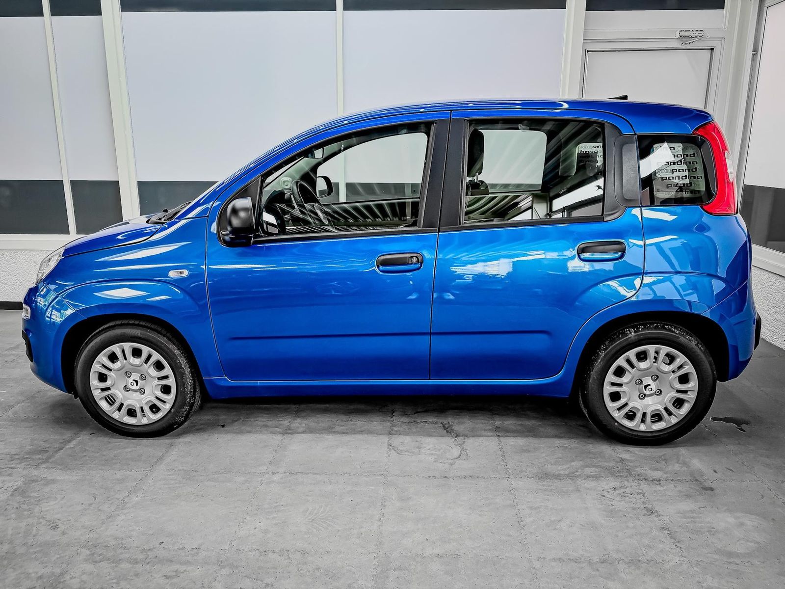 Fiat Panda PANDINA KLIMA PDC EL.PAKET 5 Kopfstütze... imagem 3