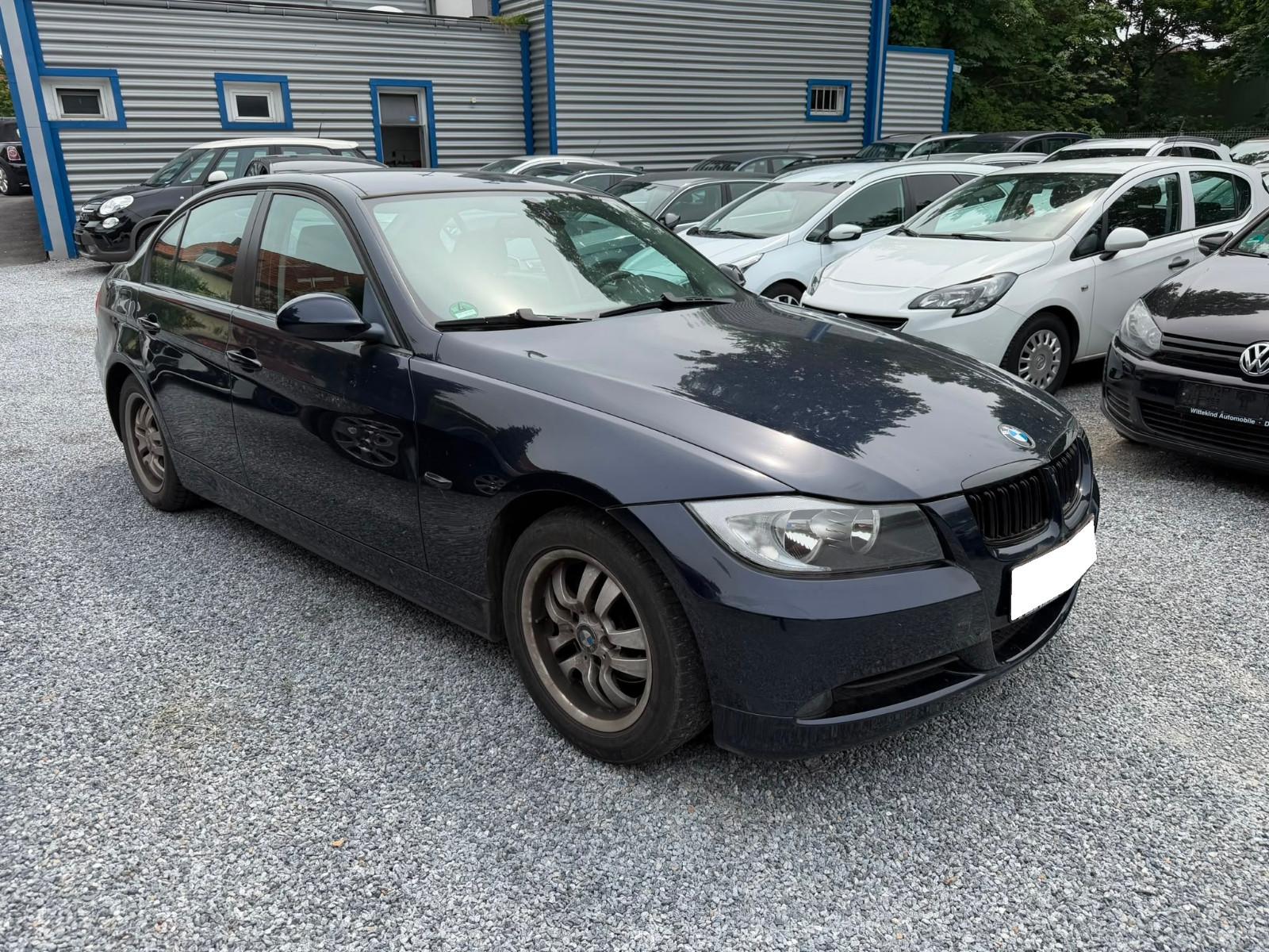 BMW 320 3 Limousine 320i*Automatik/Klimaautomatik*