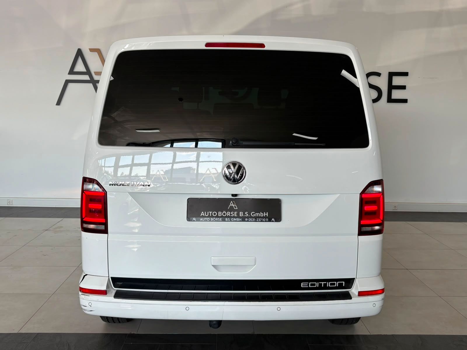 Volkswagen T6 Multivan EDITION LEDER AHK STHZG CAM DYN LED foto 19