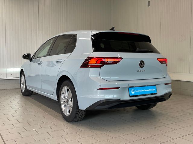 Golf VIII Life 1.5 eTSI DSG LED RFK SHZ ACC