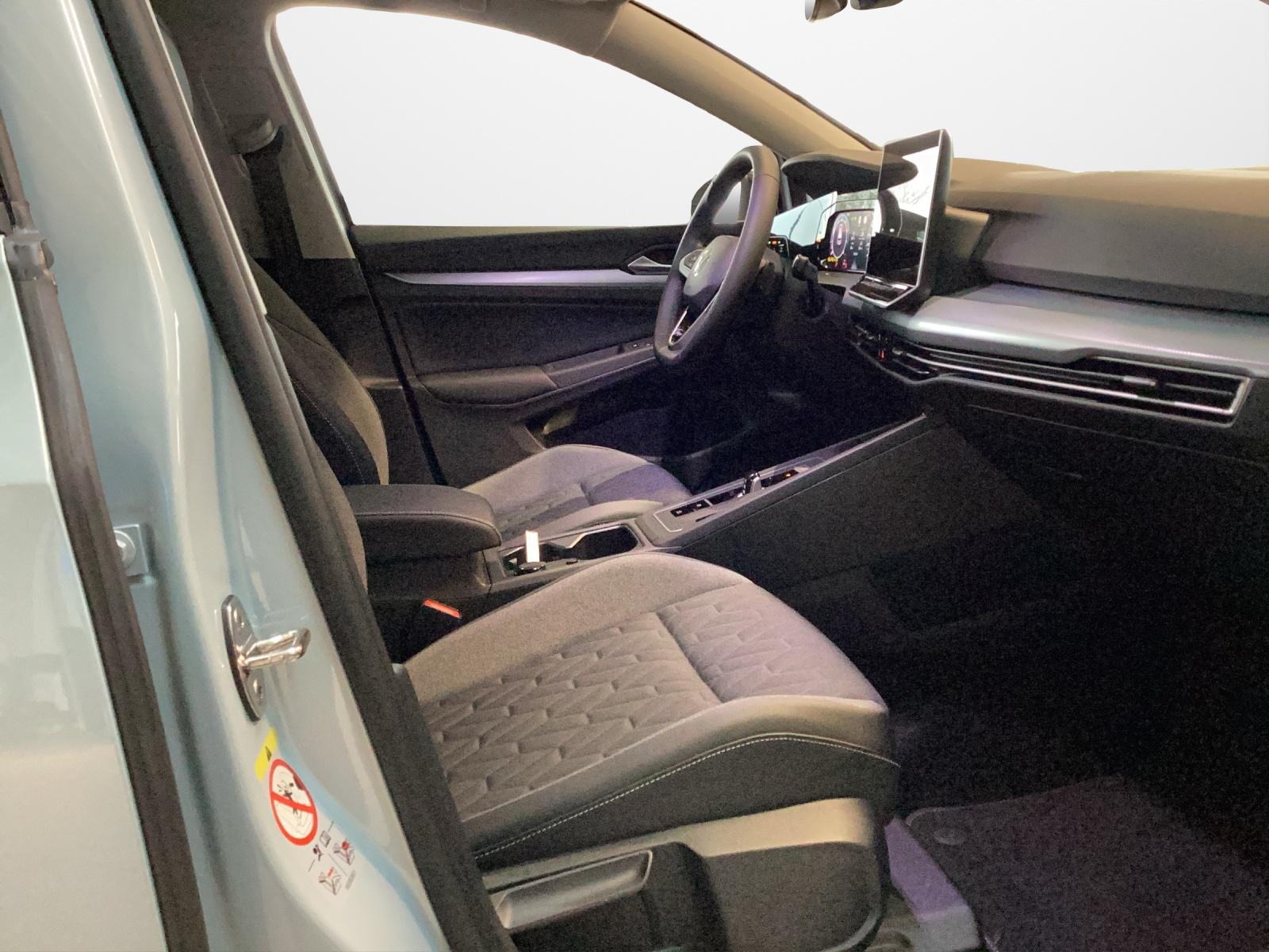 Volkswagen Golf 1.5 eTSI DSG Energy AHK LED Kamera PDC LM, миниатюра 14