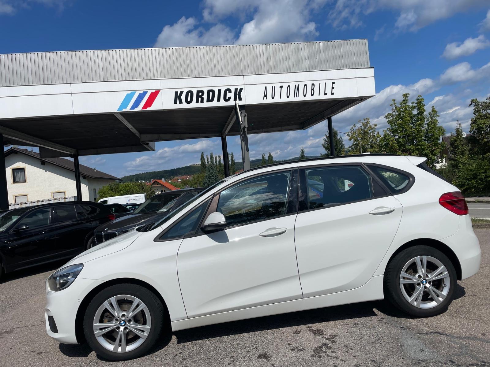 BMW 218i ACTIVE TOURER "ADVANTAGE"/KLIMAAUT/SHZ/PDC