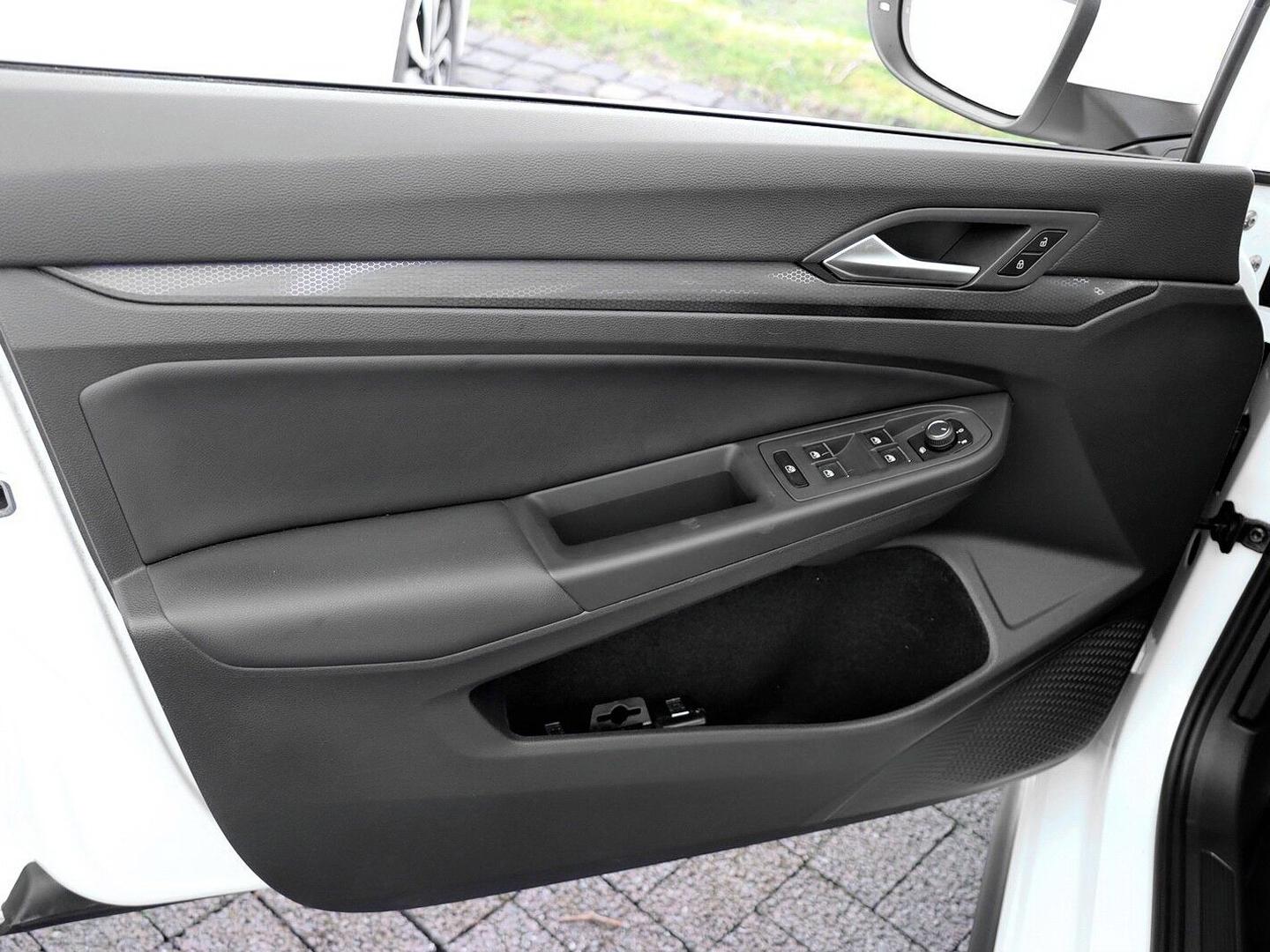 Volkswagen Golf GTI VIII 2.0 TSI OPF DSG LEDER/HARMAN/LED P, миниатюра 13