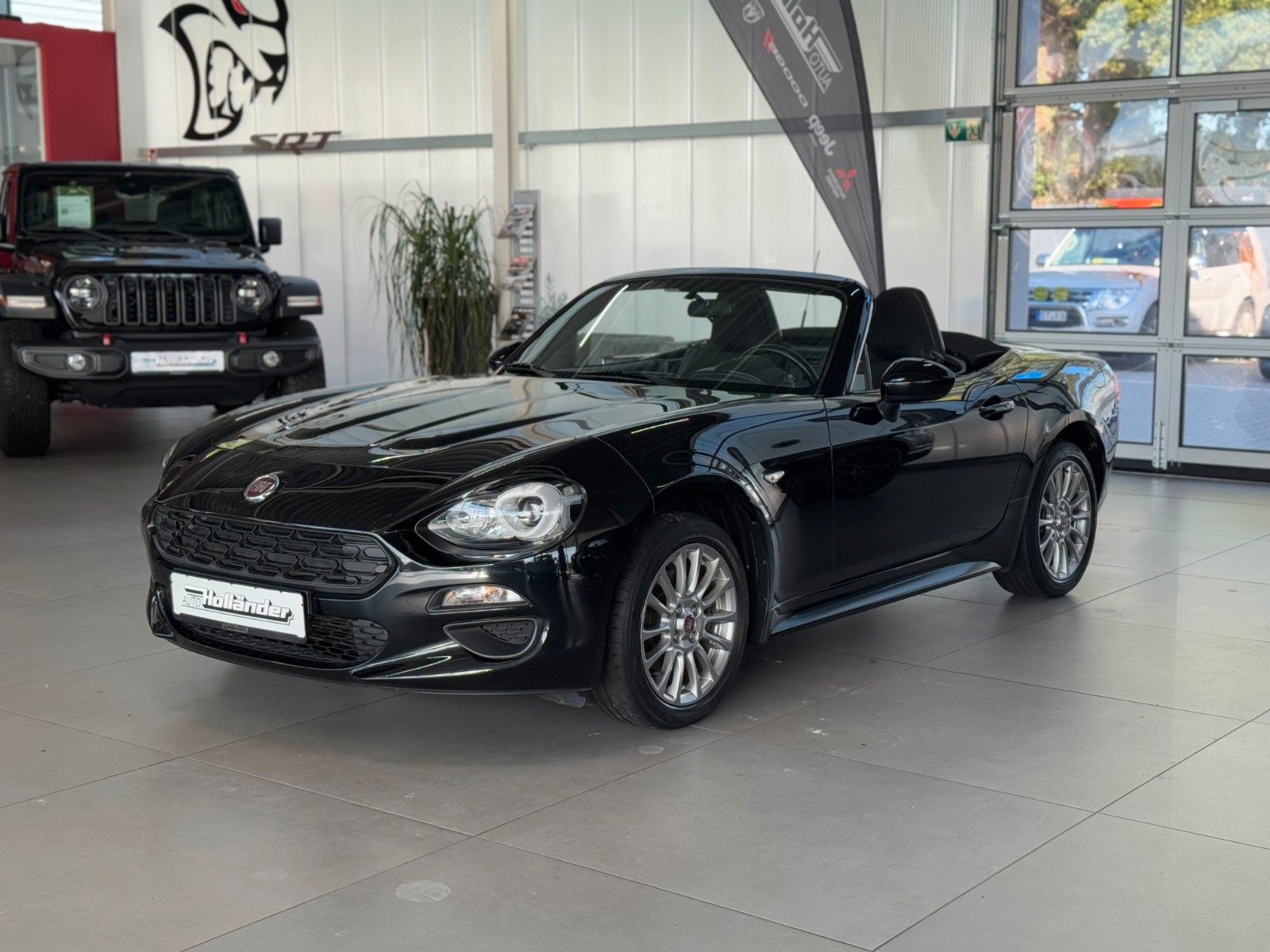Fahrzeugabbildung Fiat 124 Spider  Klimaanlage Tempomat LM-Felgen TOP