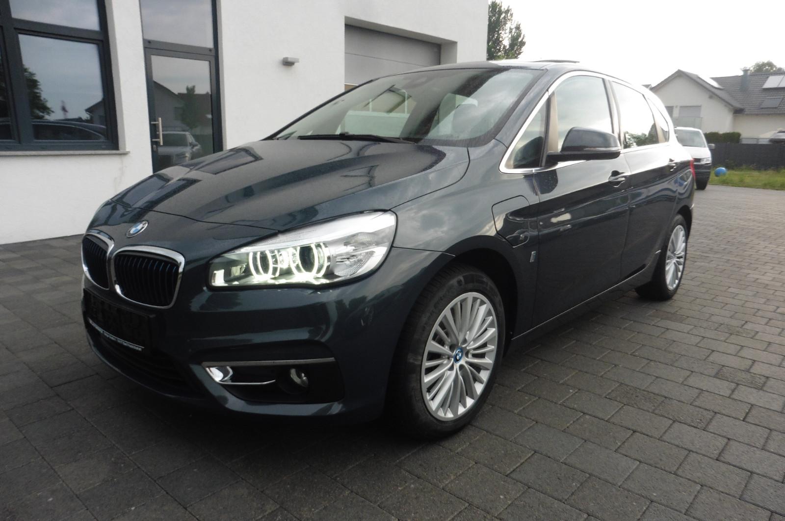 BMW 225 Baureihe 2 Active Tourer 225 xe Luxury Line