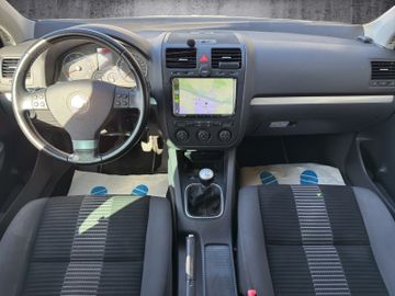 Volkswagen Golf V Lim. United*NAVI*APPLE*SHZ*KAMERA*PDC*