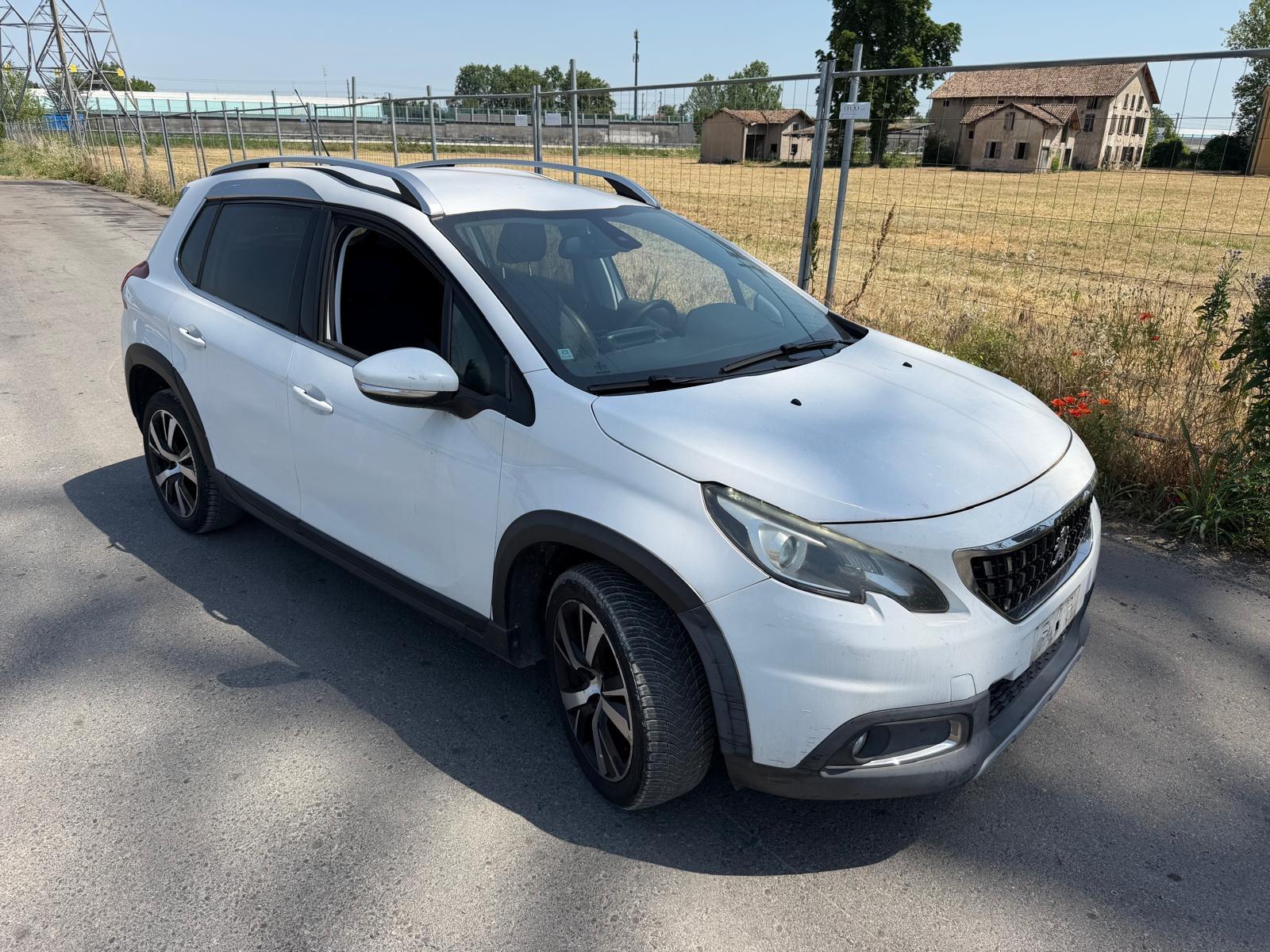 Peugeot 2008 Allure*AUTOMATIK*HUNEU*SERVICENEU