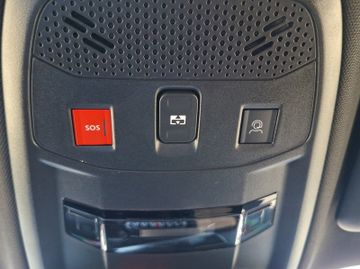 Peugeot 2008 GT 1.2 PureTech 130 360+AHK+Kam.+KeyLess+SD