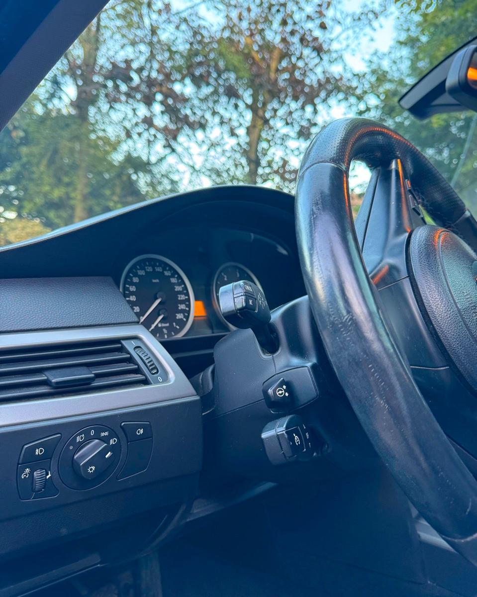 BMW 525 2004 — photo 7