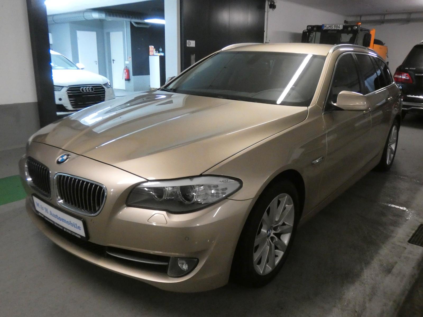BMW 528i Touring*Xenon*PDC*SHZ*