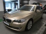 BMW 528i Touring*Xenon*PDC*SHZ* - BMW 5er Reihe: Beige, Kombi
