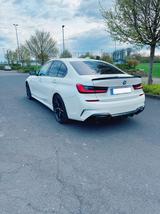 BMW 330d M Sport Automatik M Sport - BMW 330 in Bonn