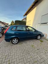 Nissan Almera  Tino V10 TÜV 05. / 27 - Nissan Almera Tino von privat