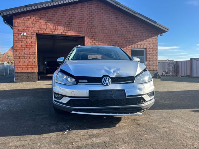 Volkswagen Golf VII Alltrack Variant Basis BMT 4Motion