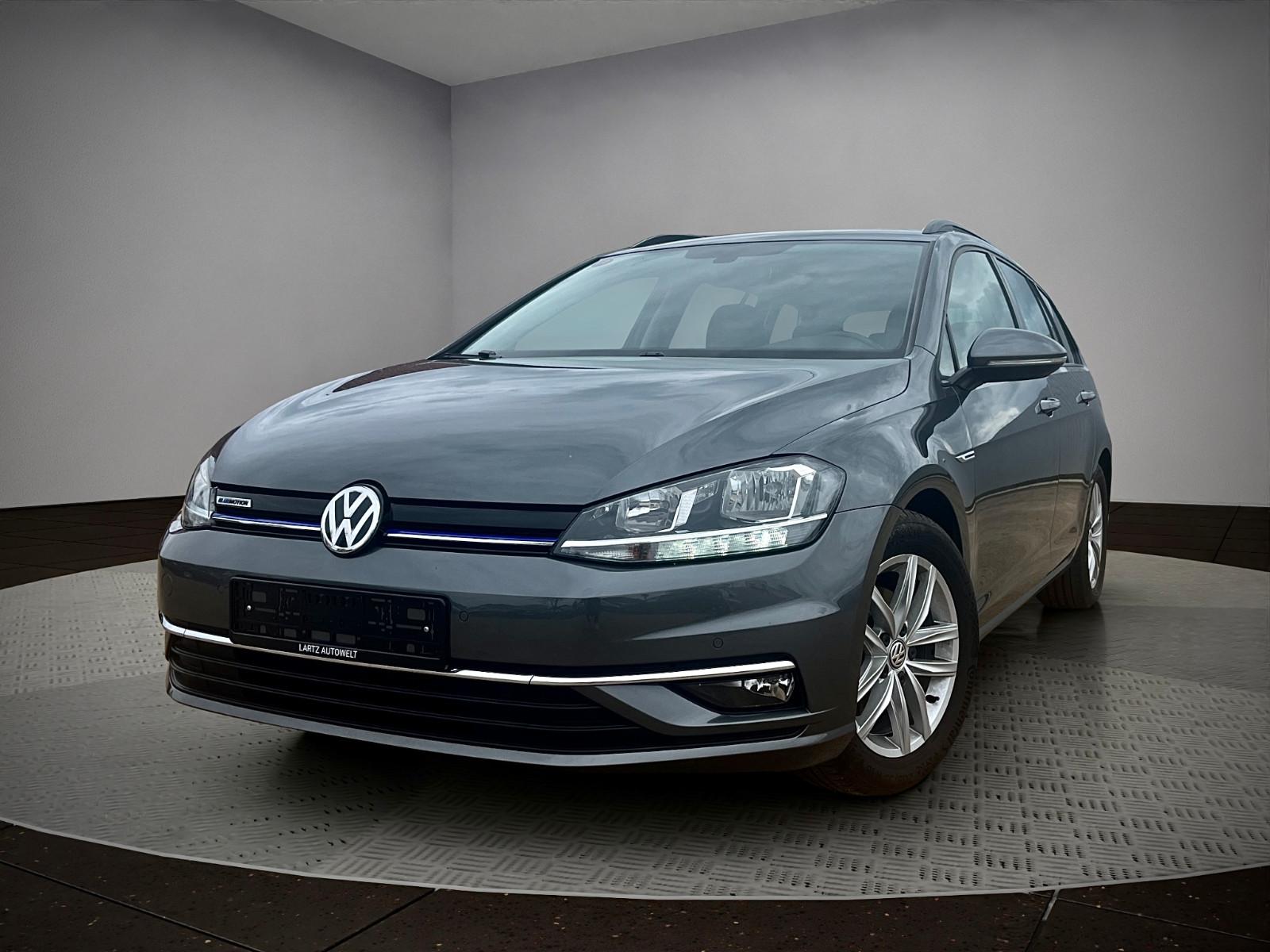 Volkswagen Golf 7 Variant/ACC/CarPlay/SHZ/PDC