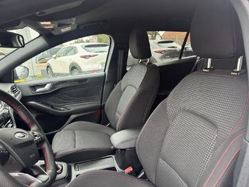 Ford Focus Turnier 1.0 ST-Line NaviKamera