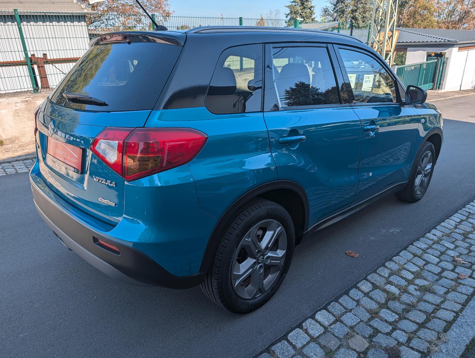 Suzuki Vitara 1.6 Comfort 4x4*8-fach*Kamera*Sitzheizung