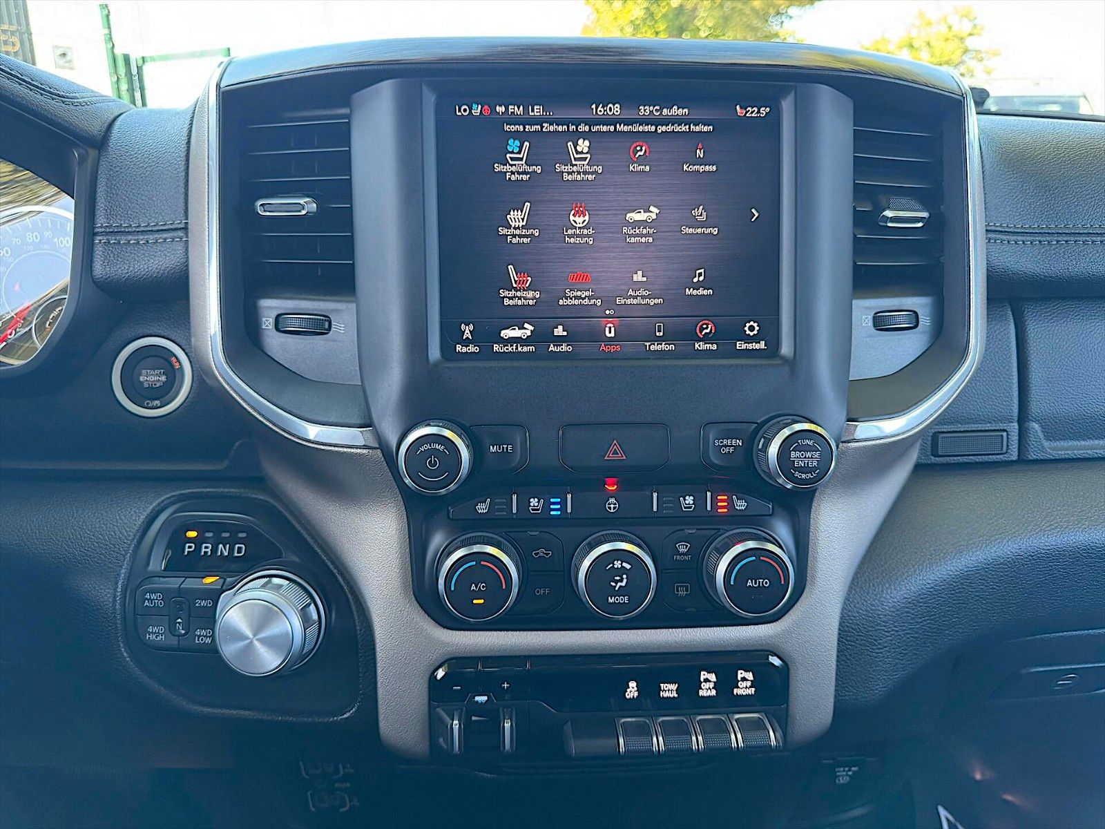 Fahrzeugabbildung Dodge RAM 5.7 V8 HEMI Night LARAMIE 4x4 LONGBED 19%