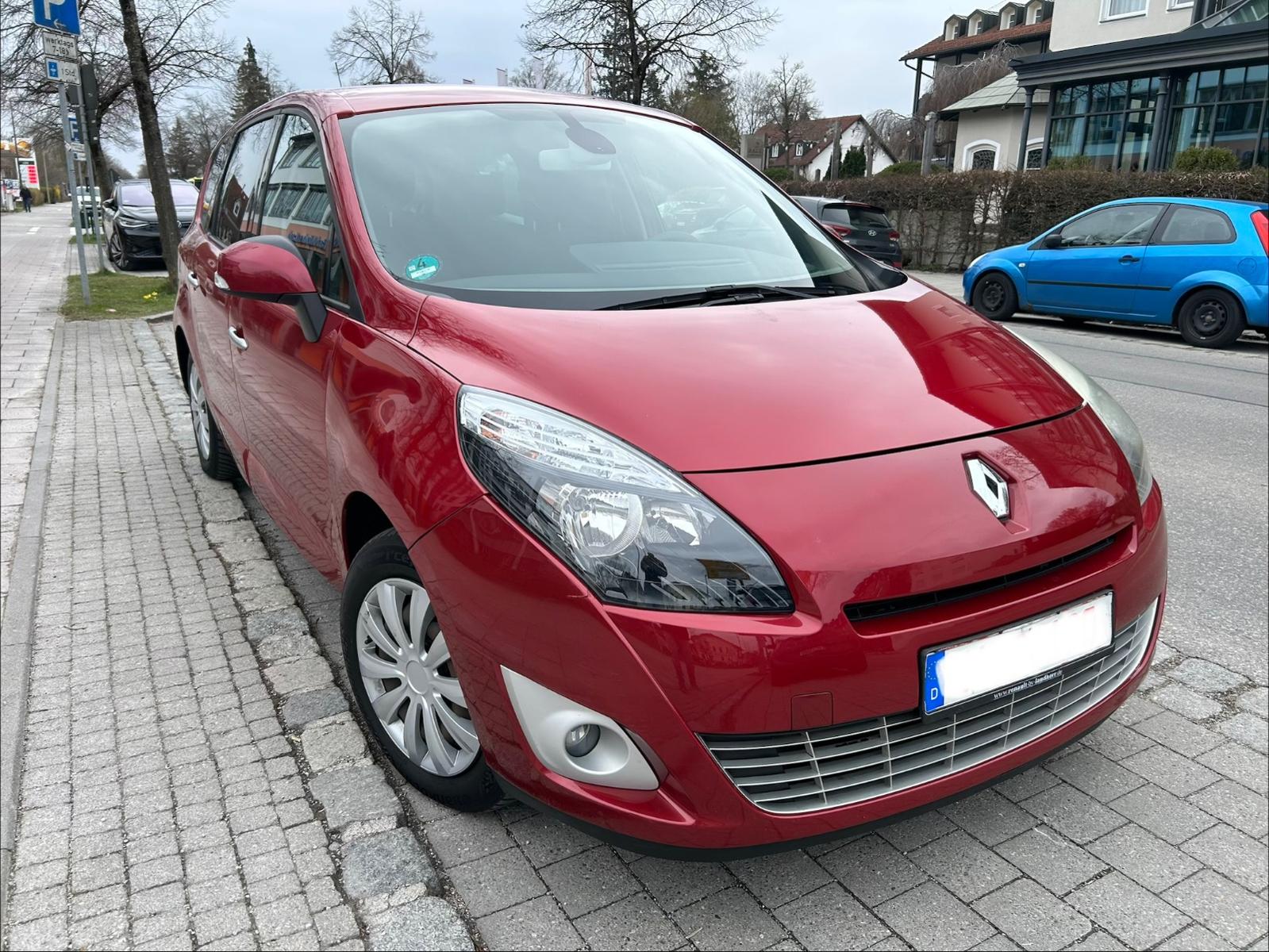 Renault Scenic III Grand Dynamique 1.9 dci/7 Sitzer