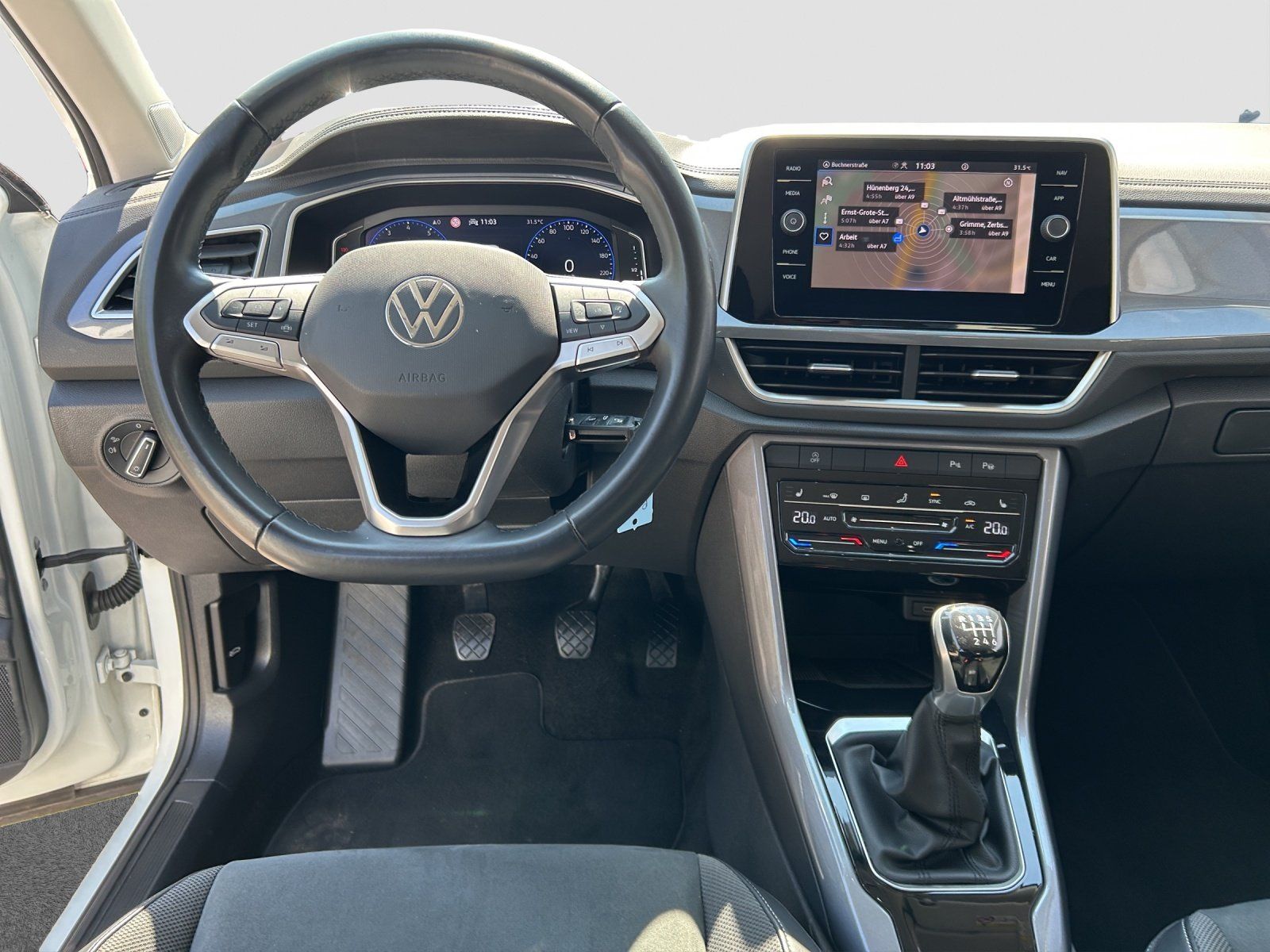 Volkswagen T-Roc - Bild 18