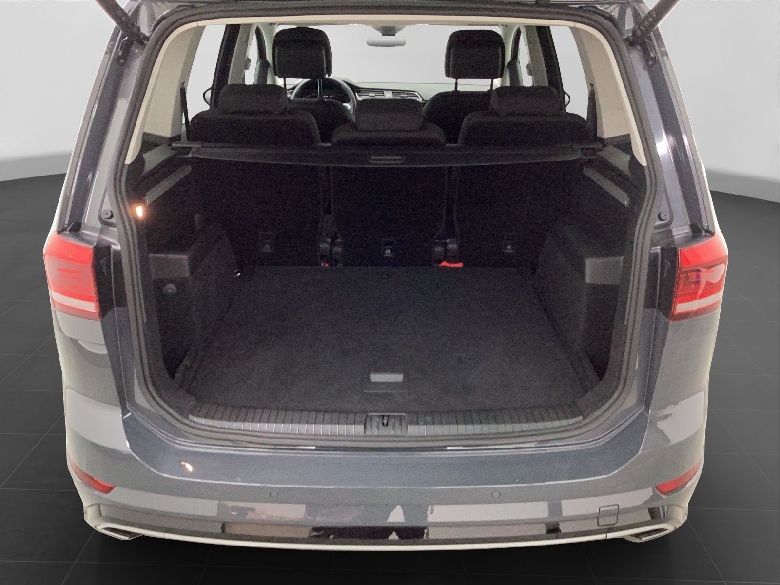 Volkswagen Touran - Bild 17