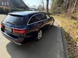 Mercedes-Benz E 400 d 4MATIC T Autom. - - Mercedes-Benz E 400 mit Diesel-Antrieb: Massagesitze, Kombi