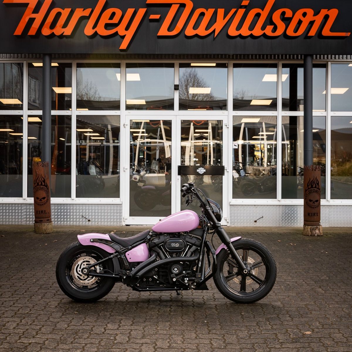 Fahrzeugabbildung Harley-Davidson Softail FXBBS Street Bob - ZARD- KURZES HECK -