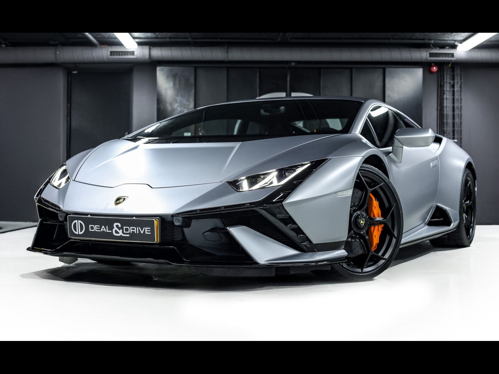 LAMBORGHINI Huracan