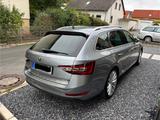 Skoda Superb 2.0 TDI 140kW DSG 4x4 + viele Extras