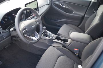 Hyundai i30 1.5 T-GDI Hybrid48VDCT.NAVI-KAMERA-SHZG-PDC-