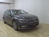 Volkswagen Passat Var. 2.0 TDI R-Line Navi Matrix AID Pano - Volkswagen Passat Kombi R line mit Diesel-Antrieb
