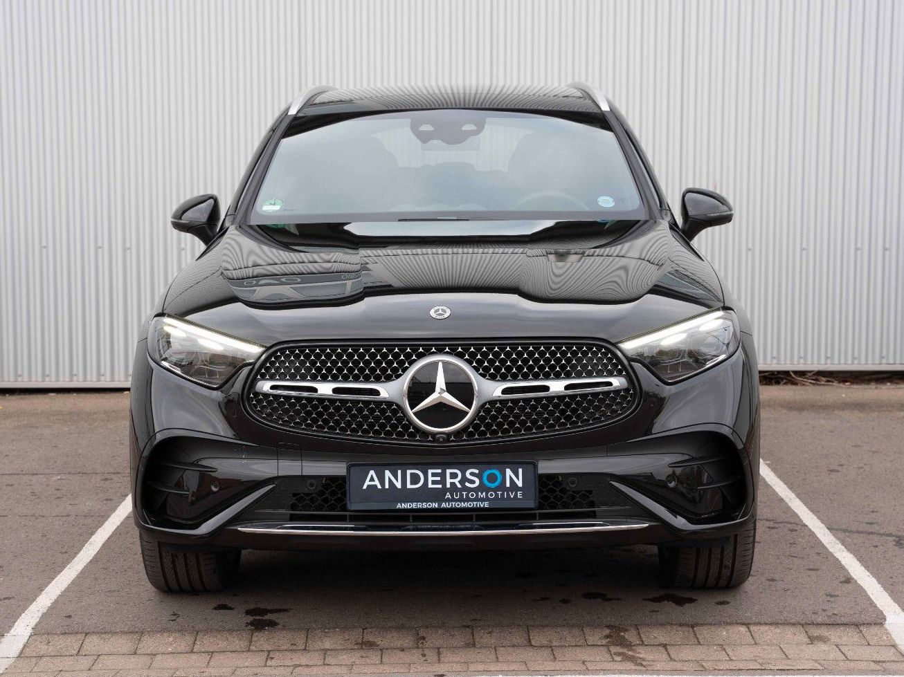 Fahrzeugabbildung Mercedes-Benz GLC 220D AMG 4M PREM PLUS BURM LUFT PANO HUD