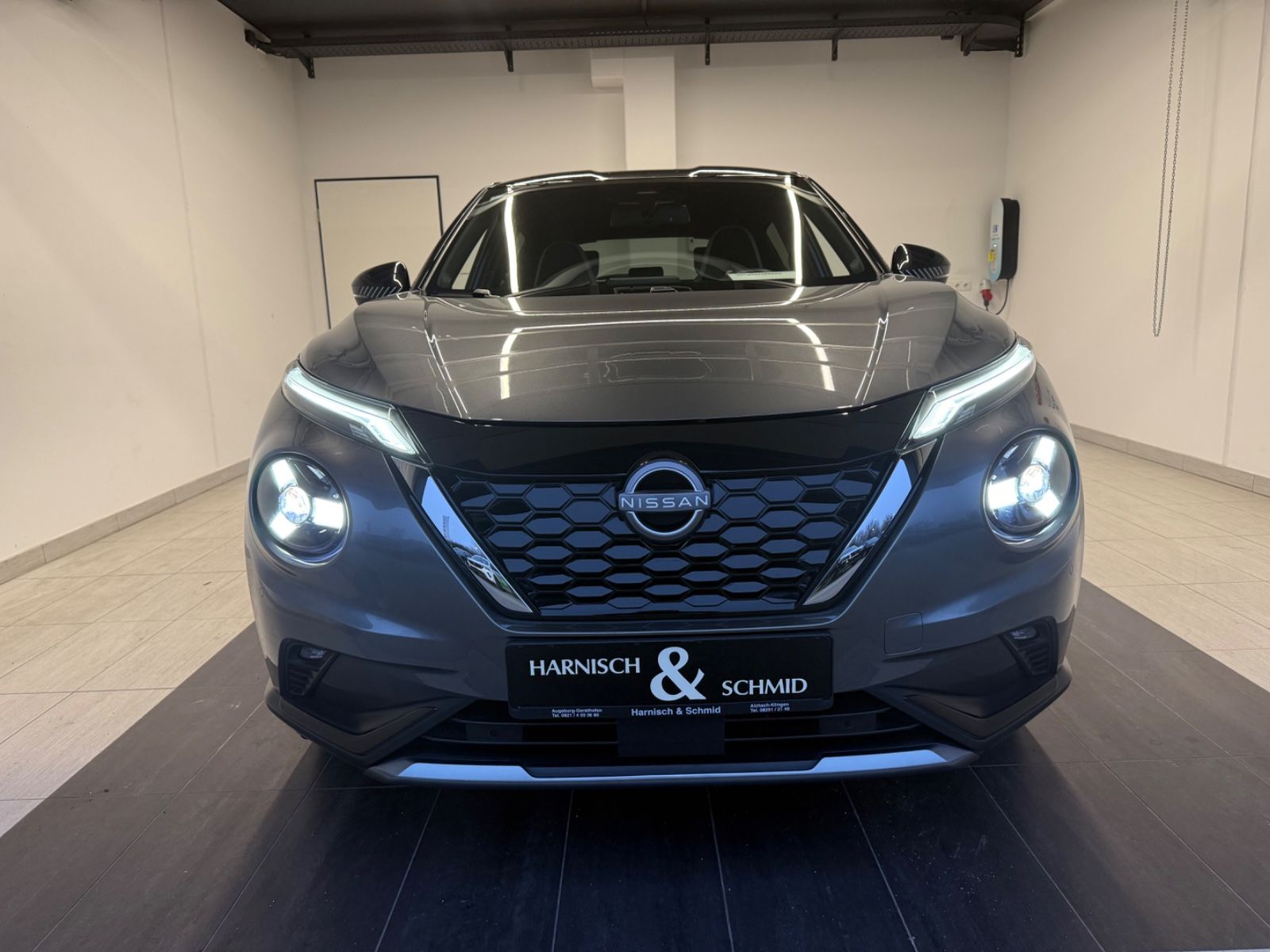 Fahrzeugabbildung Nissan Juke Hybrid Premiere Edition Navi 2-Farben-Lack