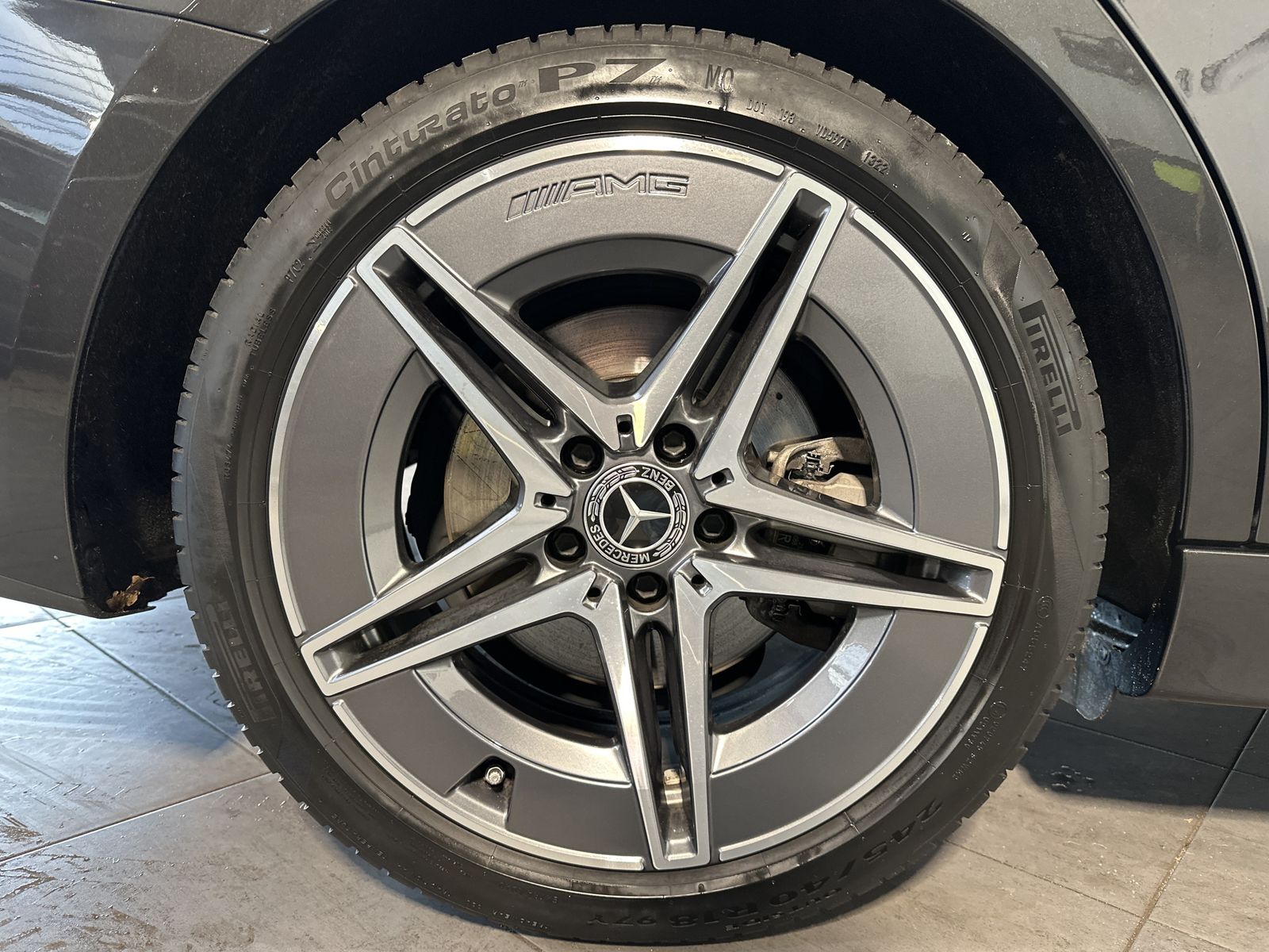 Fahrzeugabbildung Mercedes-Benz C 220d T AMG-Line NAV+LED+VCOCK+CARPLAY+SHZ+KAM