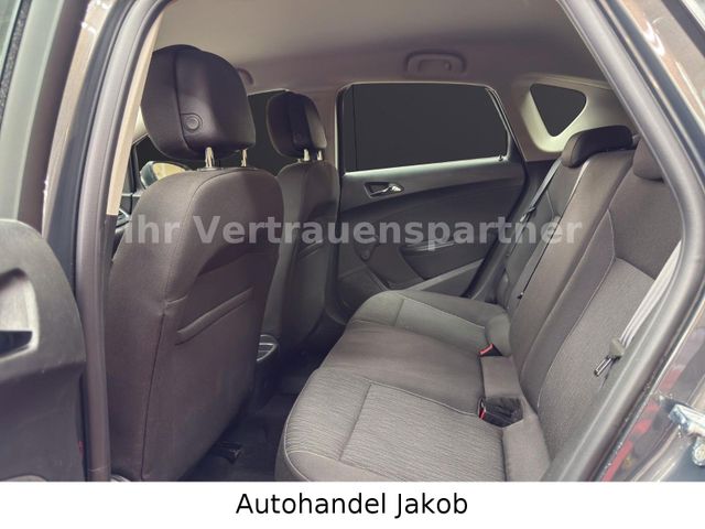 Opel Astra J Lim. 5-trg. Selection/TÜV_SERVICE_NEU!