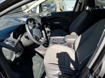 Ford Grand C-Max - 11