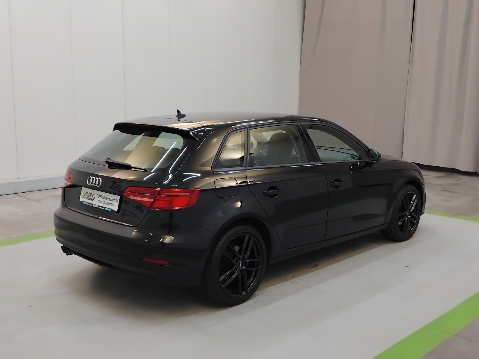 Audi A3 (10/2019, Benzin)