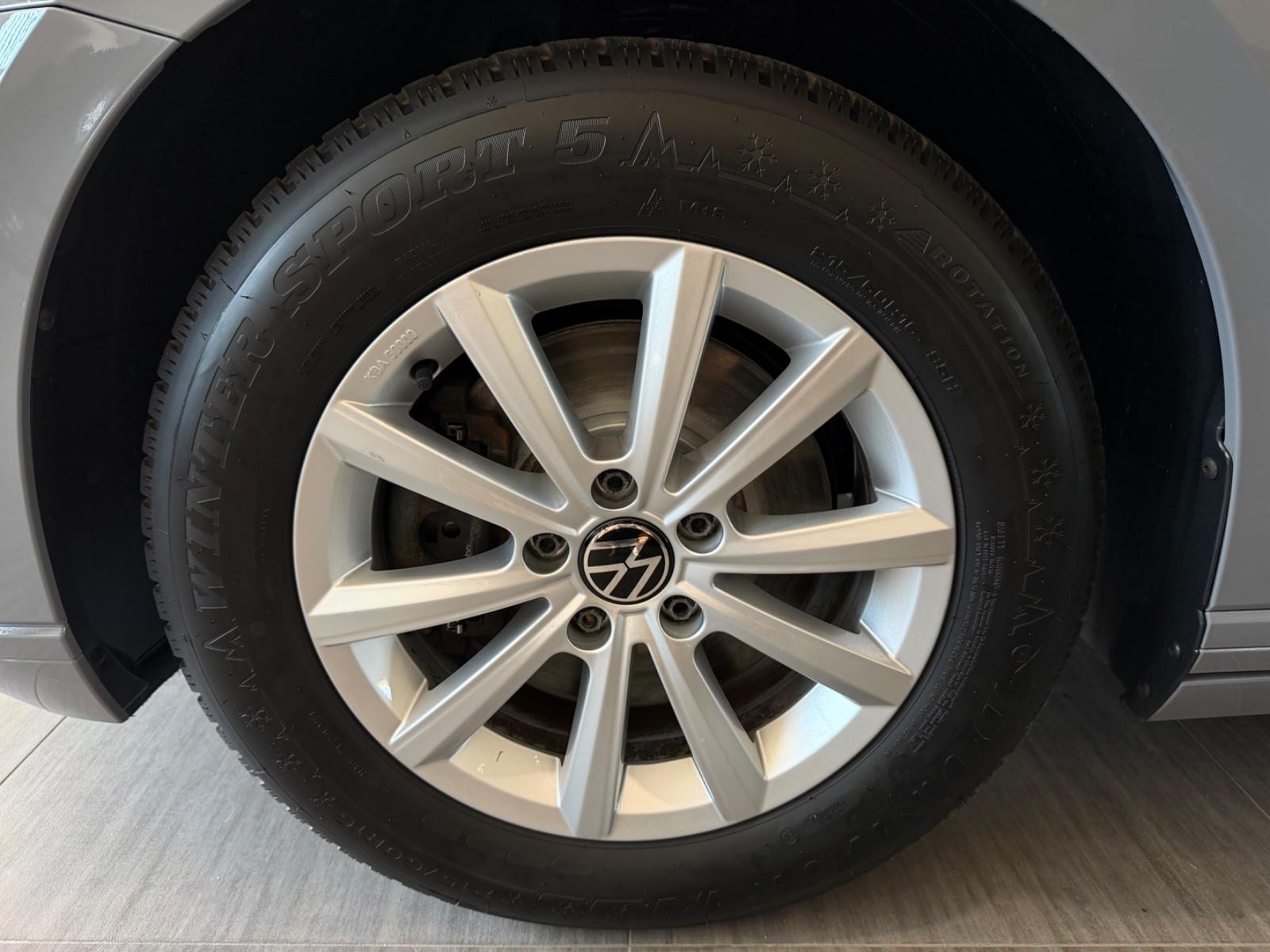 Volkswagen PASSAT 2.0TDI*DSG*NAV*PANO*KAM*DAB*ACC*1-HA