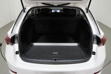 Skoda Octavia Combi Style 2.0 TDI DSG NAV BLUETOOTH