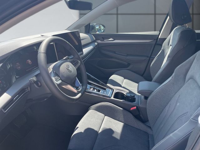 Golf VIII Variant 1.5 eTSI Style *DSG*AHK*MATRIX