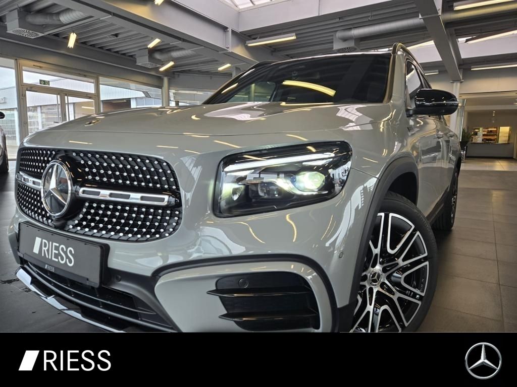 Mercedes-Benz GLB 200