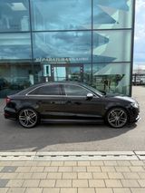 Audi S3  Limousine 2.0 TFSI quattro - - Audi S3 aus 2014