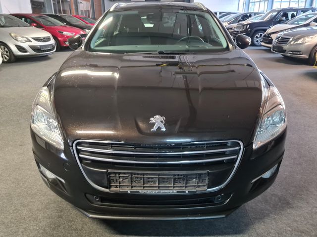 Peugeot 508 SW NAVI SHZ PANOR 1.HAND!!